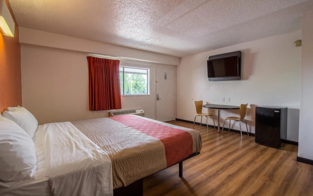 Rodeway Inn