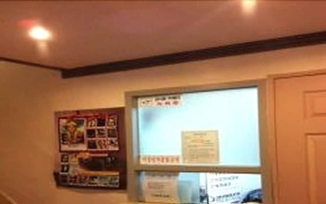 Myeongdong Daehanjang Motel