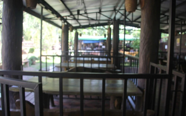 Villa Del Rosario Resort