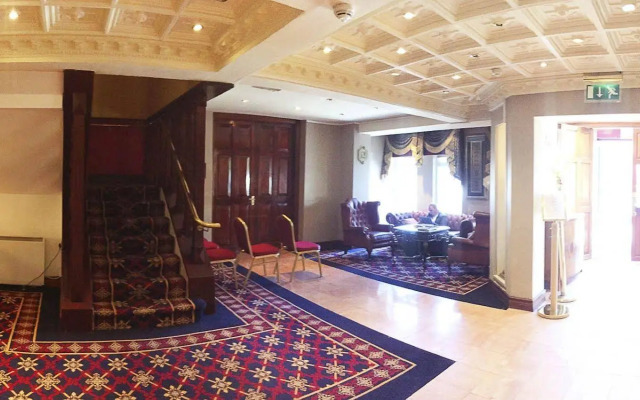 TF Royal Hotel