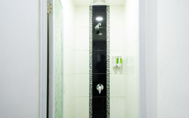 My Capsule Hotel by RedDoorz