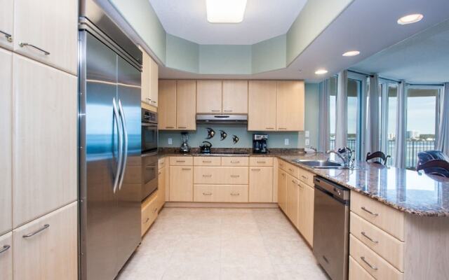 Crb0807 4 Bedroom Condo