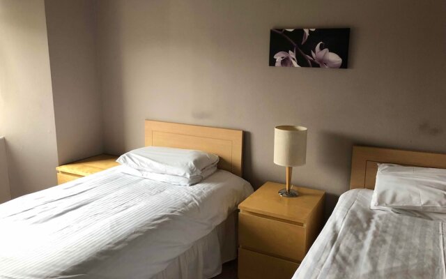 The Graeme Hotel