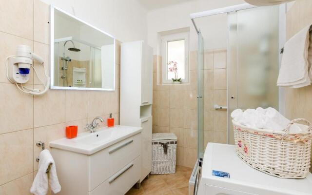 Holiday Home Lungo Mare