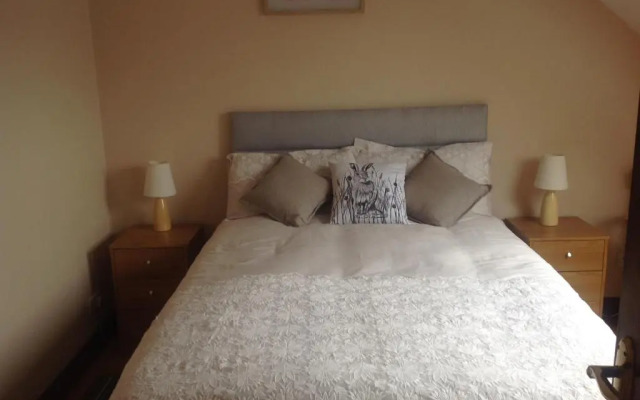 The Rock Equestrian Farm B&B