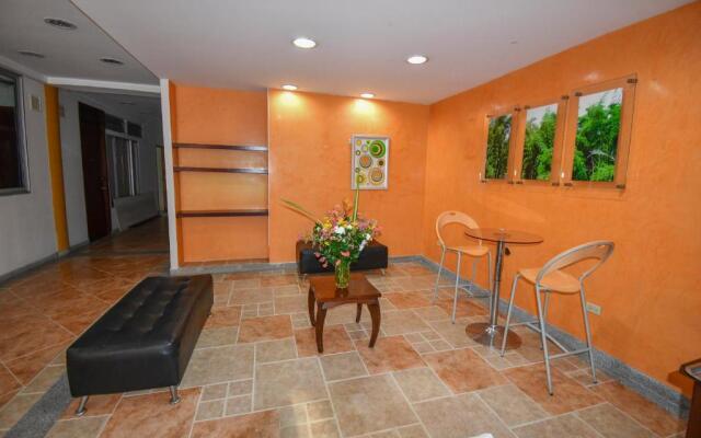 Hotel Monarca