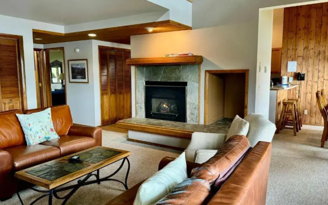 Lake Condominiums At Big Sky