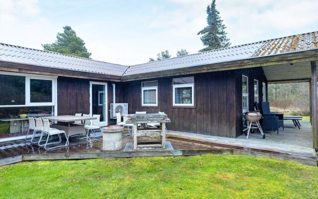 12 Person Holiday Home in Pandrup-by Traum