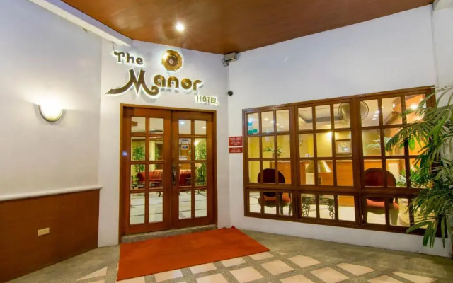 The Manor Hotel