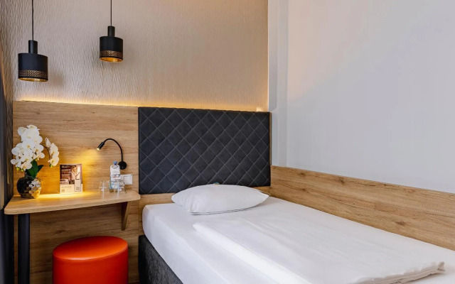 PLAZA INN Rieker Stuttgart Hauptbahnhof