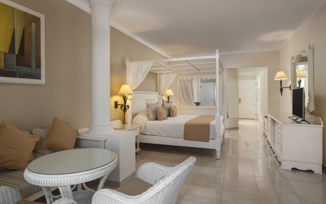 Grand Bahia Principe Aquamarine