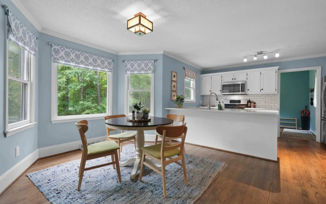 Southern Sunshine Retreat