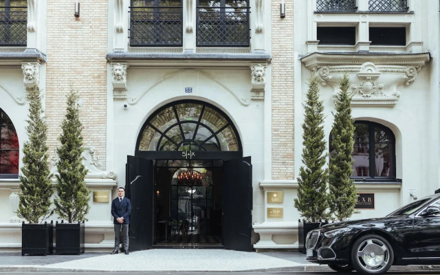Sax Paris, LXR Hotels & Resorts