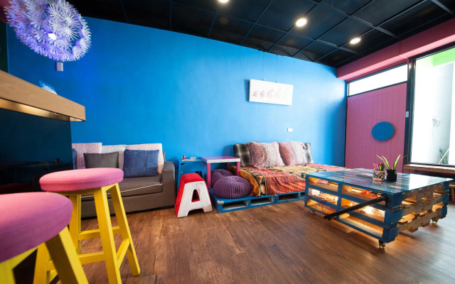 Aires Hostel