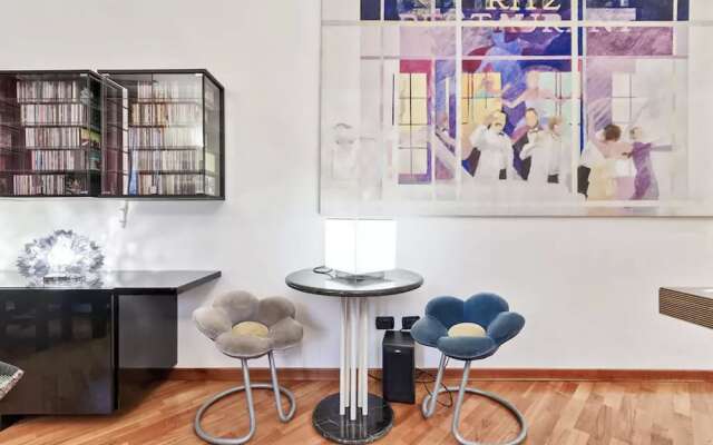 LuxRent Loft Lagrange