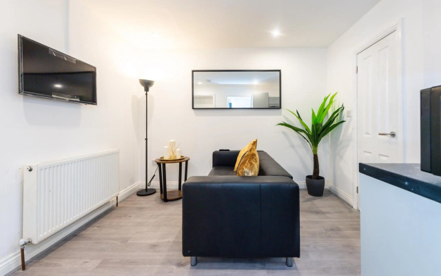 The Blossoms - Liverpool City L7