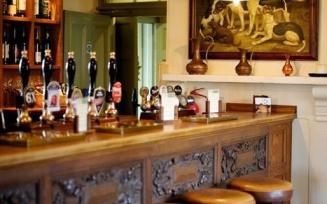 The Rose & Crown