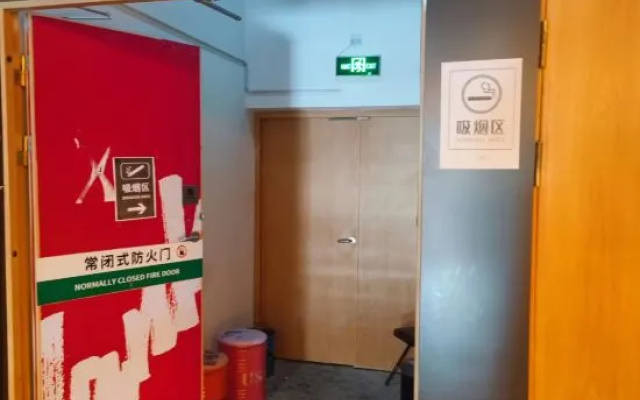 Xutai E-sports mansion (Jiangnan wankeli store) – Hotel Rooms – Nanning