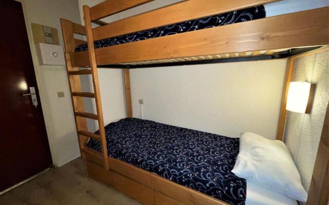 Appartement Les Menuires, 1 pièce, 4 personnes - FR-1-452-52