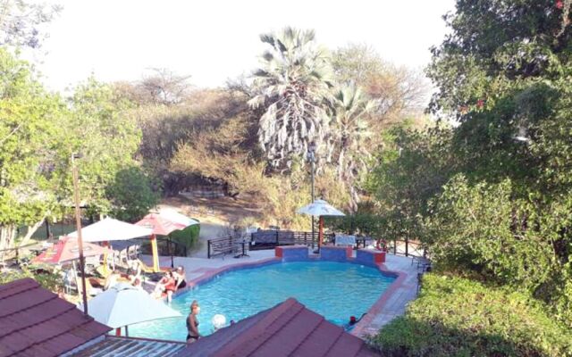 Sedia Riverside Hotel