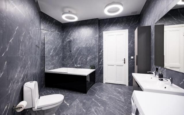 Art Nouveau Residence - 210 m2