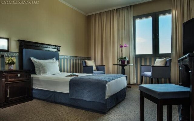 Hotel Sani
