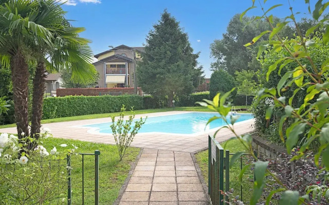 Angera Relax & Pool
