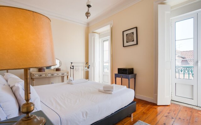 Fernando Pessoa Apartment Rentexperience