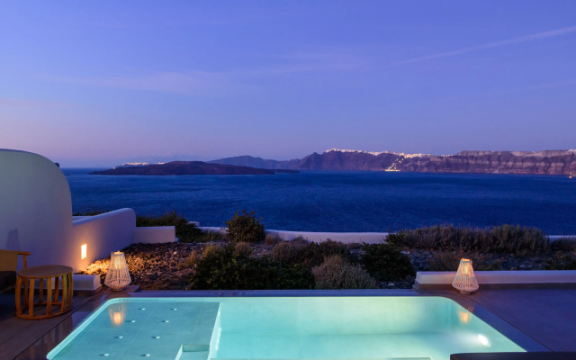 Neptune Luxury Spa Suites