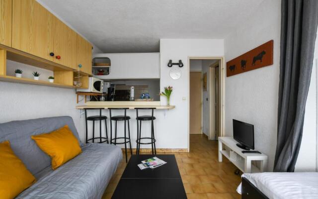 Studio Arena / Plage a 2min / Parking Prive / Terrasse (Adults Only)