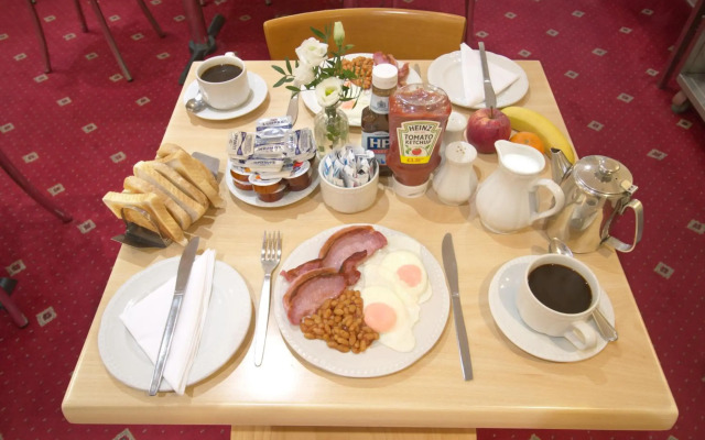 Balmoral House Hotel