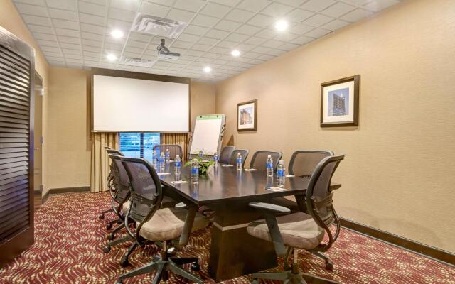 Wingate by Wyndham State Arena Raleigh/Cary