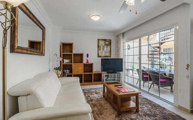 Terrazas del Duque II apartment