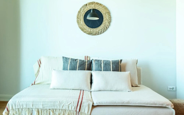 Modern Flat With Balcony Near Uniq Istanbul