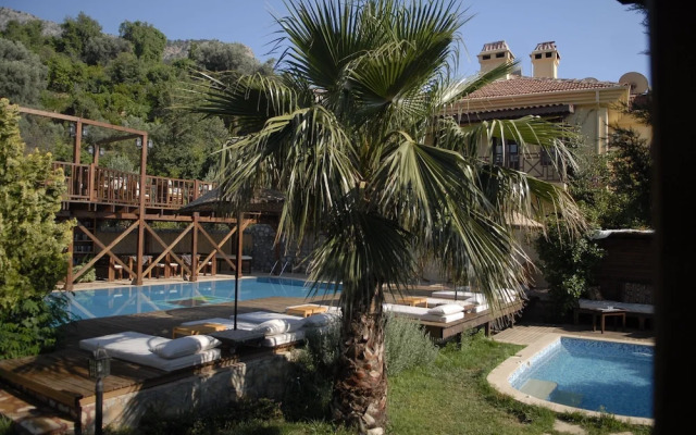 An Unspoilt Setting, Luxurious Surroundings and a Warm, Personal Welcome