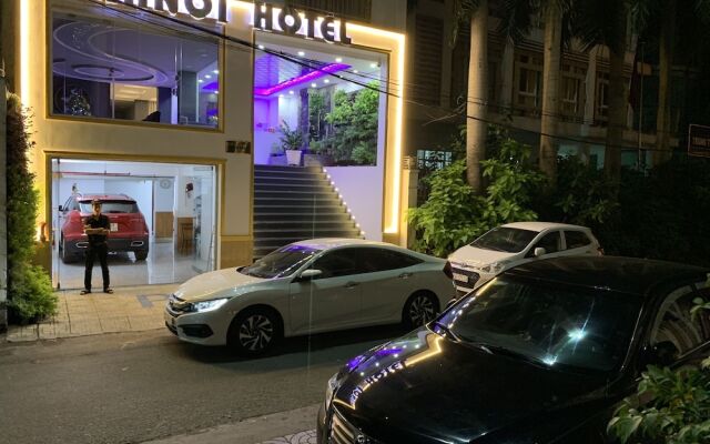Ha Noi Hotel Saigon