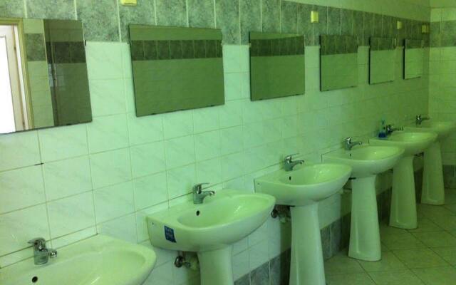Season Hostel 2