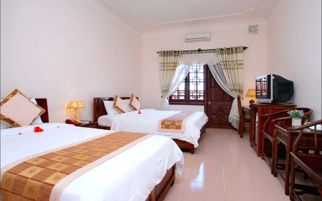 Bach Dang Hoi An Hotel