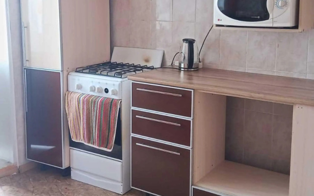 Апартаменты Домашний очаг на улице Лазурная д. 35