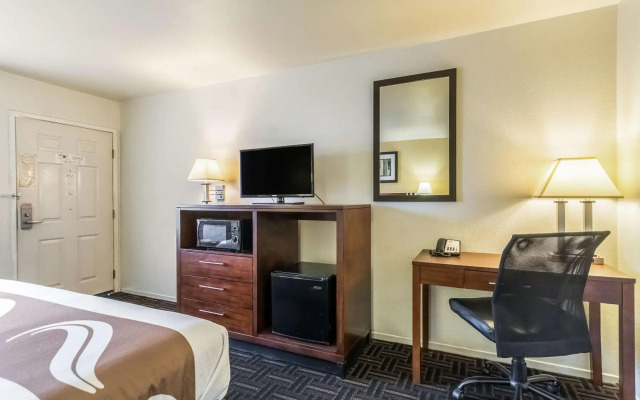 Quality Inn Fresno Near University