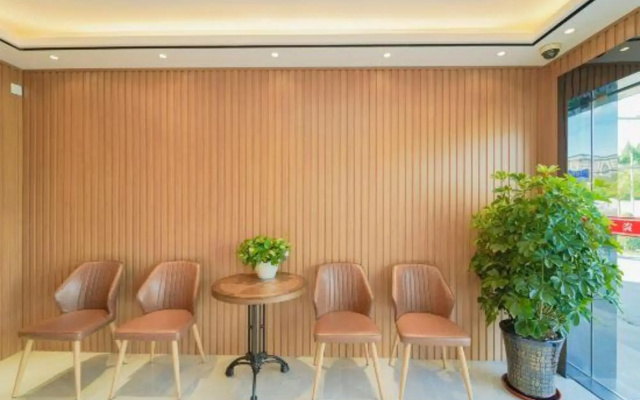 Yuebanwan Fashion Hotel (Shanghai Fishery Road Baoshan Garden City Branch)