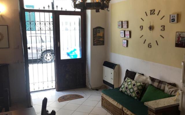 New Maria's House Livorno. Il Cisternone