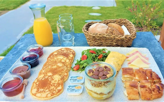 Amyntas Seafront Hotel