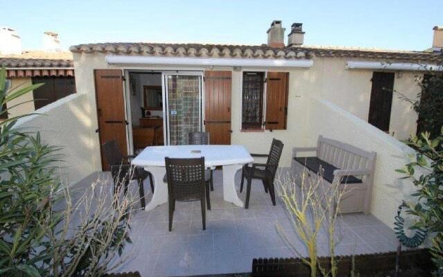 Appartement Cap d'Agde, 2 pièces, 4 personnes - FR-1-607-87