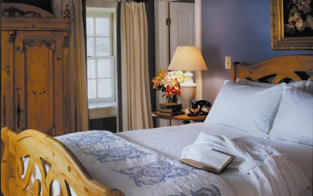 Goodstone Inn & Restaurant