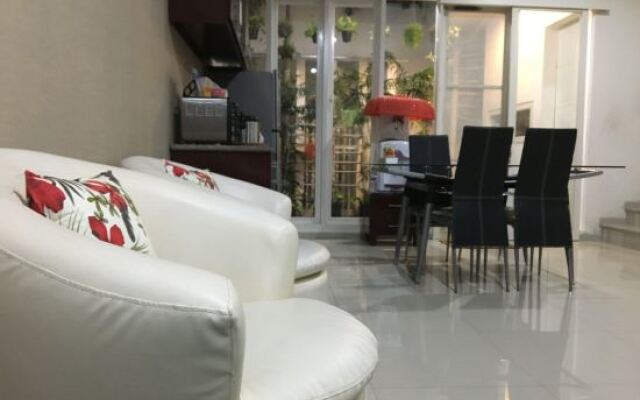 Crystal Guesthouse
