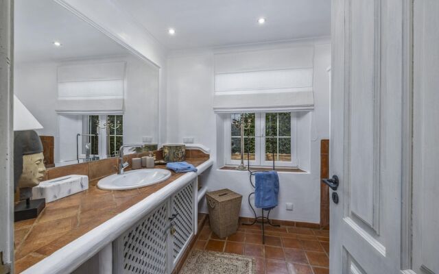 Seaview Countryside Charm Villa Almancil