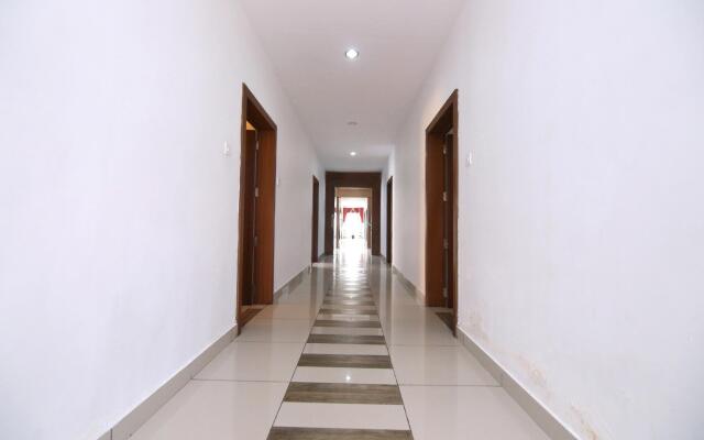 OYO 11374 Hotel Pearl View Residency