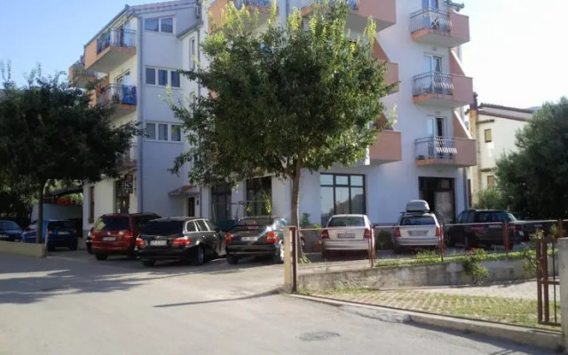 Markom Apartments