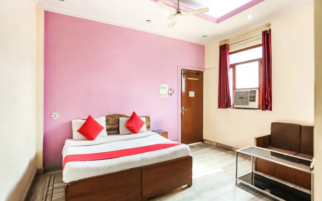 OYO 22577 Hotel City View